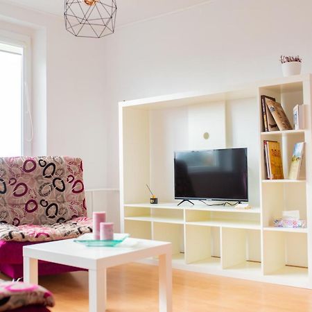 Centro Apartamentai Naujoji Akmene Экстерьер фото